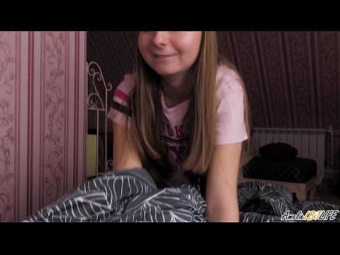 ❤️ Бландынка глыбока адсмоктвае сяброўку і атрымлівае сперму ў рот ❤❌ Супер сэкс на be.hqpornvideos.ru ❌️